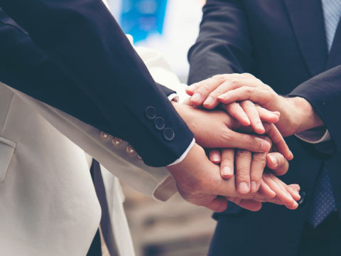 Concreta Seguros Proteger o que você tem de mais importante: Você, sua família e seus bens.